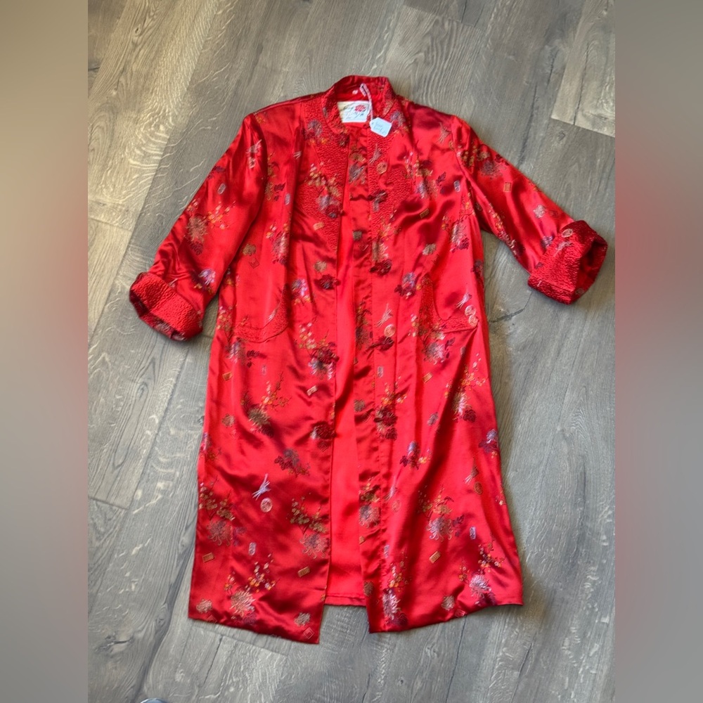 Elegant Red Women's Kimono Robe